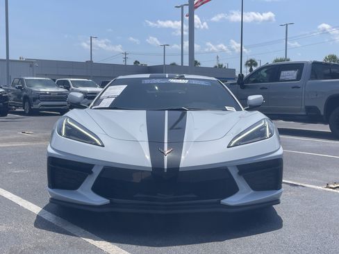 Used 2022 Chevrolet Corvette Stingray Convertible w/ Z51 Performance Package RWD image 33