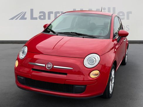 Used 2017 FIAT 500 Pop image 1