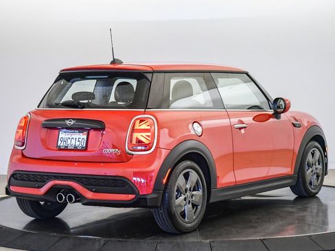 Used 2024 MINI Cooper S FWD image 4