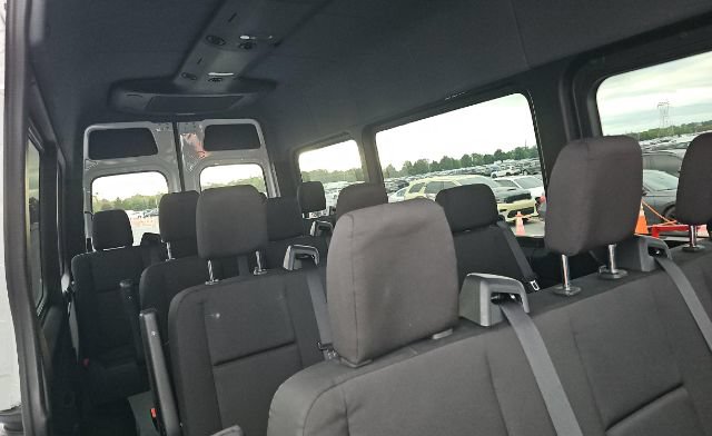 Used 2025 Mercedes-Benz Sprinter 2500 image 12