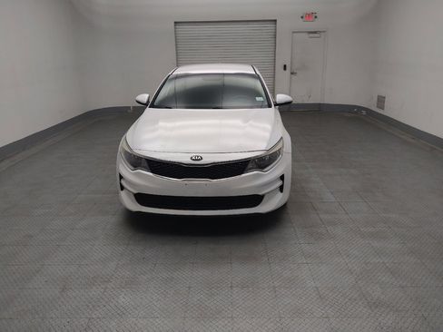 Used 2016 Kia Optima LX FWD image 15