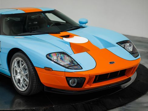 Used 2006 Ford GT image 50