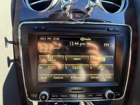 Used 2015 Bentley Flying Spur V8 image 25