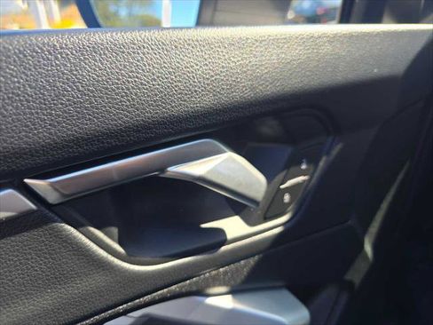 New 2025 Audi Q3 2.0T Premium image 26