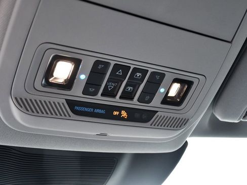 Used 2023 Ford Explorer XLT w/ Equipment Group 202A image 36