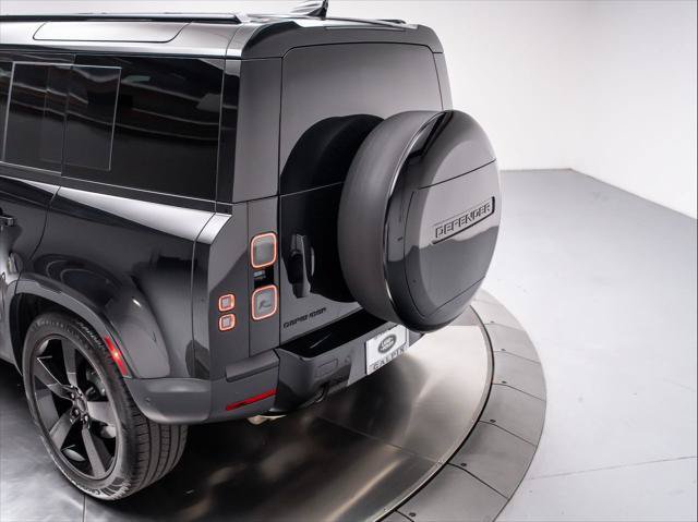 Used 2026 Land Rover Defender 110 S AWD/4WD image 30
