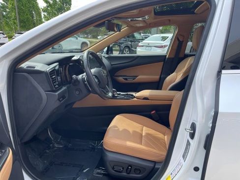 Used 2023 Lexus NX 350 AWD image 9