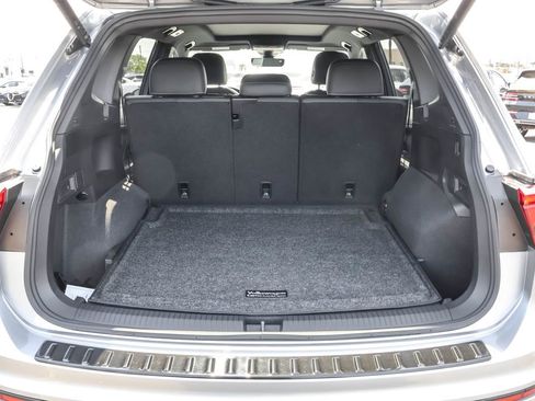 Used 2024 Volkswagen Tiguan SE R-Line AWD/4WD image 32