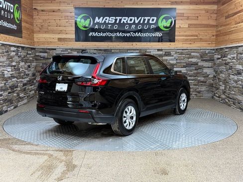 Used 2023 Honda CR-V LX image 9