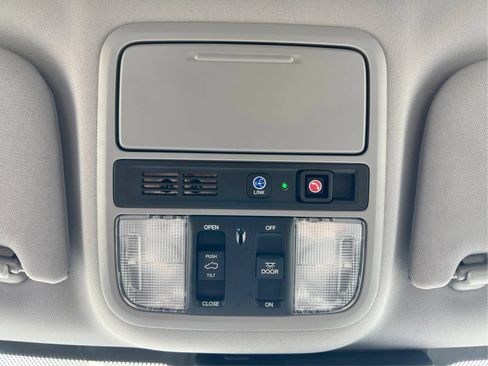 Used 2020 Honda Odyssey Elite image 42