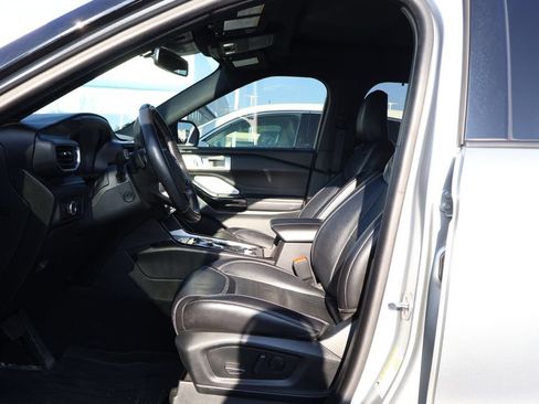Used 2023 Ford Explorer ST w/ Equipment Group 401A AWD/4WD image 11