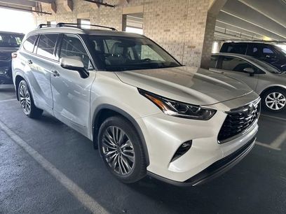 Used 2022 Toyota Highlander Platinum