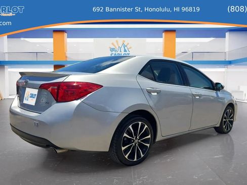 Used 2017 Toyota Corolla SE FWD image 7