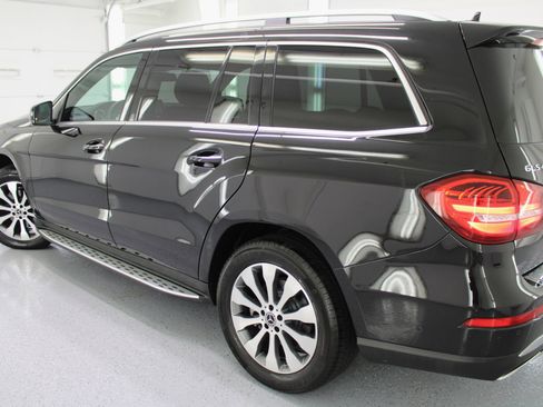 Used 2018 Mercedes-Benz GLS 450 4MATIC w/ Premium Package image 16