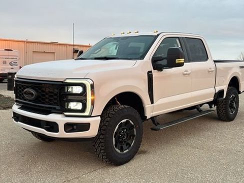 New 2026 Ford F350 Lariat w/ Tremor Off-Road Package image 2