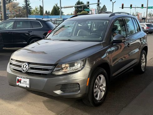 Used 2016 Volkswagen Tiguan S AWD/4WD image 6