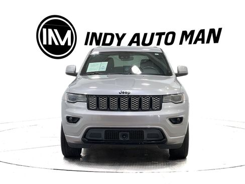 Used 2020 Jeep Grand Cherokee Altitude image 9