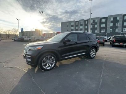Used 2020 Ford Explorer Platinum w/ Premium Technology Package
