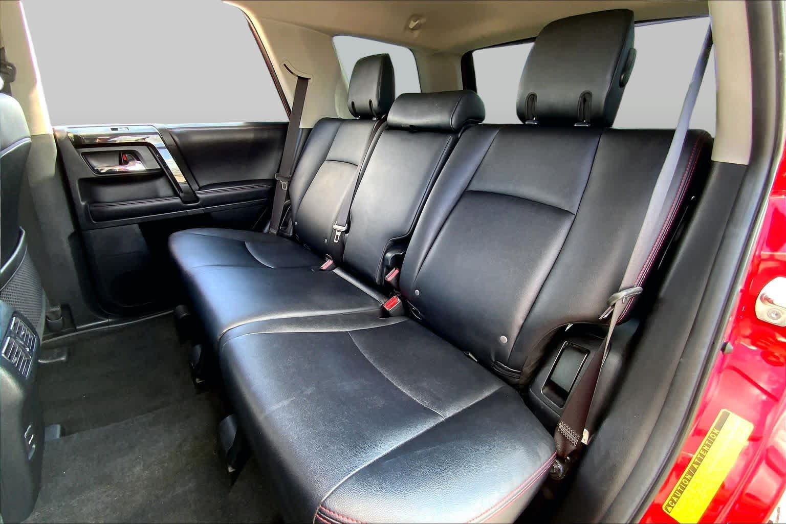 Used 2019 Toyota 4Runner TRD Off-Road Premium AWD/4WD image 20