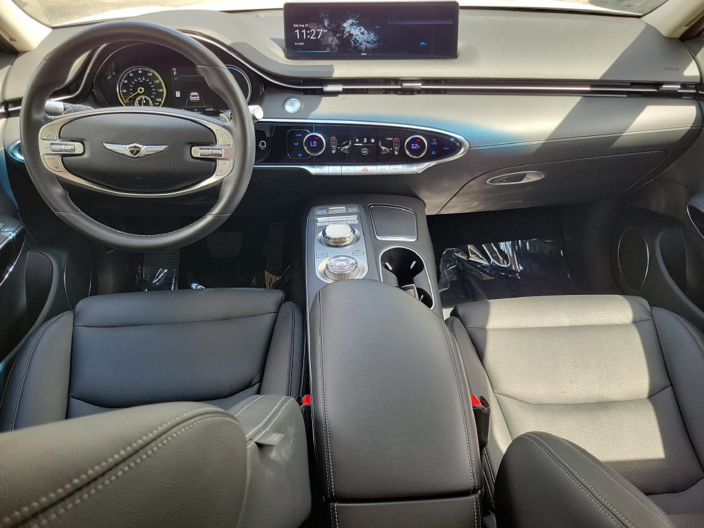 Used 2025 Genesis GV70 2.5T AWD/4WD image 22
