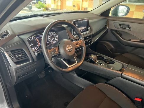 Certified 2023 Nissan Rogue S FWD image 6