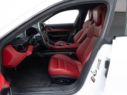 Certified 2022 Porsche Taycan Cross Turismo AWD/4WD image 18