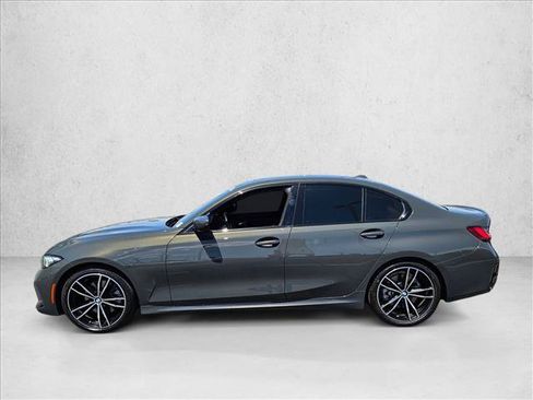 Certified 2024 BMW 330i Sedan w/ M Sport Package RWD image 9