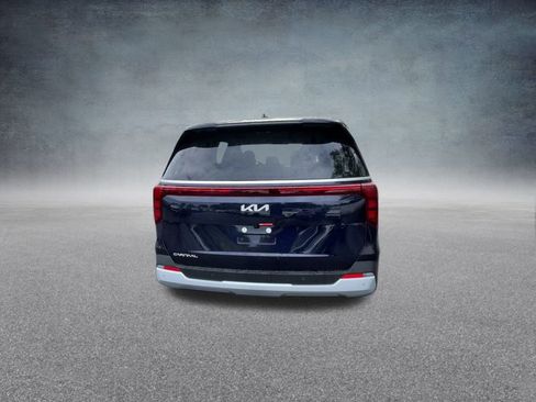 Used 2026 Kia Carnival image 20