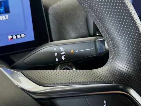 Used 2024 Honda Prologue EX image 25
