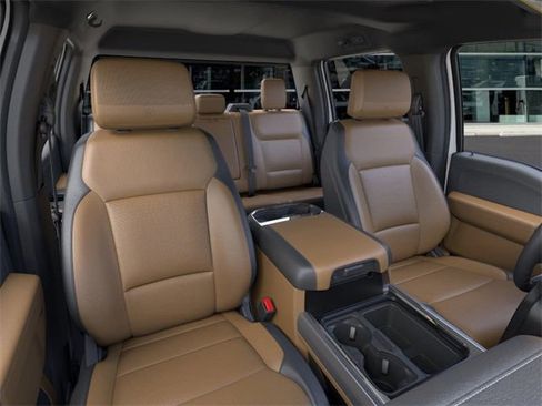 New 2025 Ford F250 Lariat w/ Lariat Ultimate Package image 10