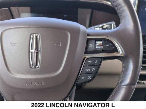 Certified 2022 Lincoln Navigator L Reserve image 15