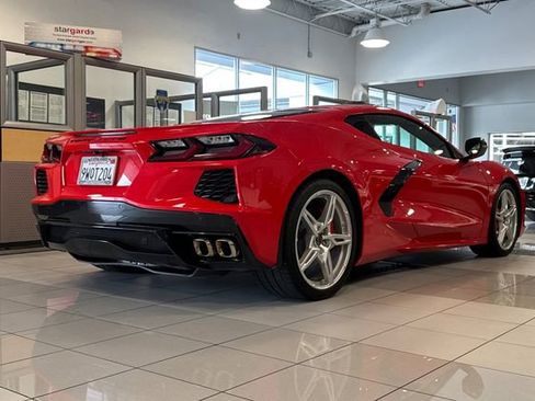 Used 2023 Chevrolet Corvette Stingray Coupe w/ 1LT RWD image 4