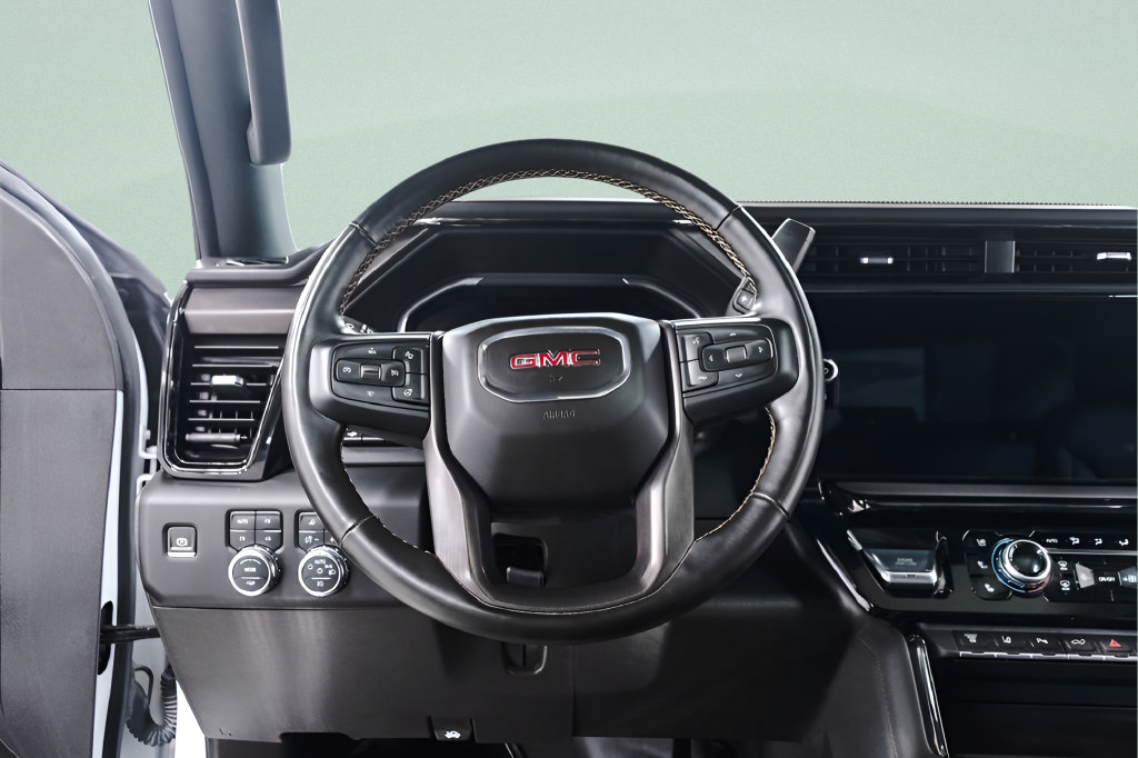 Used 2024 GMC Sierra 2500 AT4 w/ AT4 Premium Plus Package AWD/4WD image 9