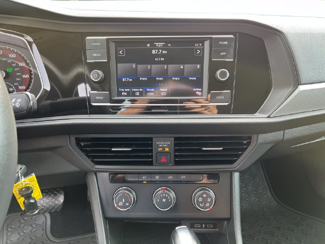 Used 2021 Volkswagen Jetta S w/ Driver Assistance Package FWD image 21