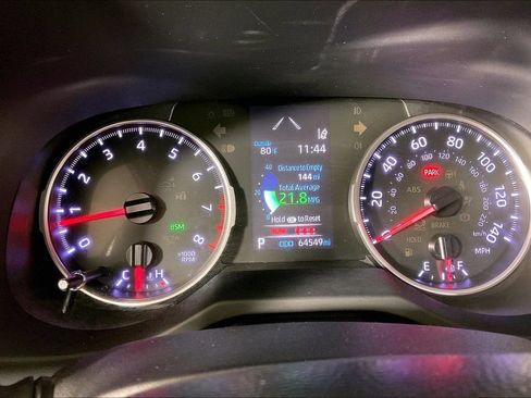 Used 2019 Toyota RAV4 XLE Premium w/ Cold Weather Package AWD/4WD image 20