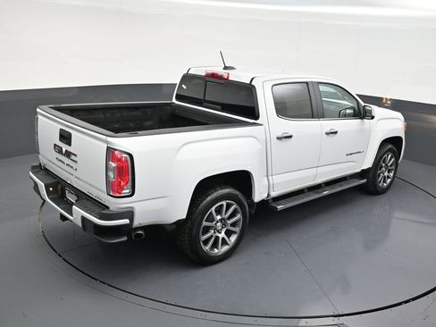 Used 2022 GMC Canyon Denali image 17