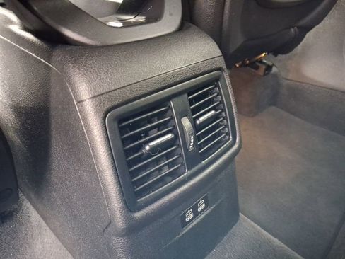 Used 2019 BMW X1 sDrive28i FWD image 23