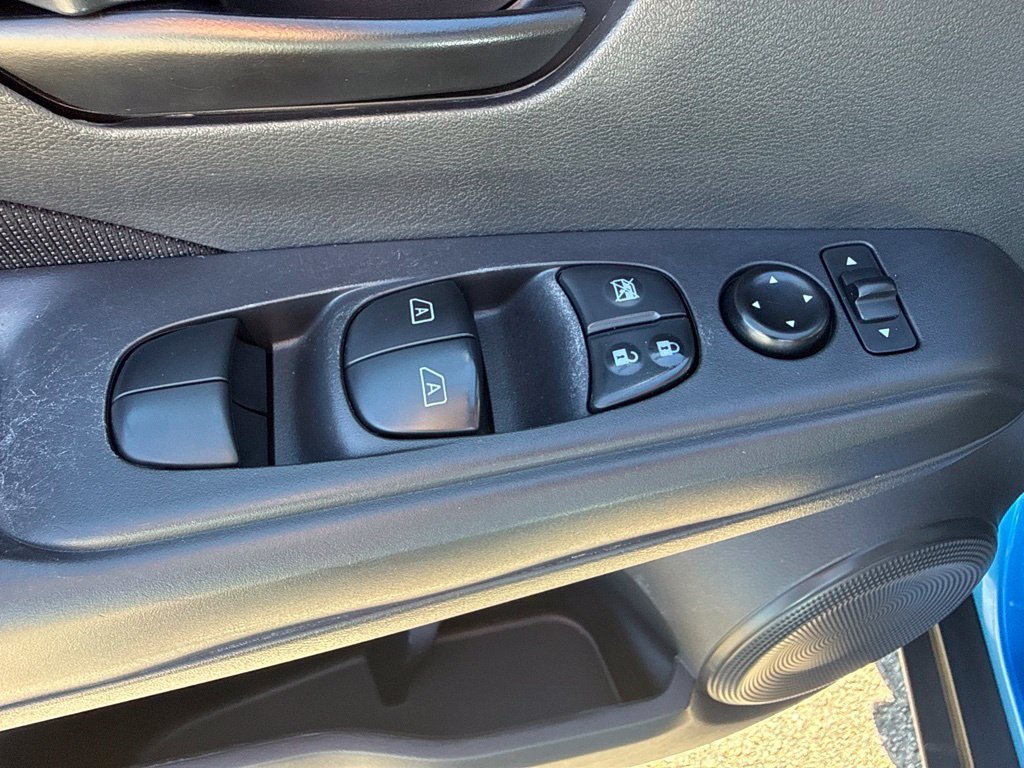 Used 2023 Nissan Kicks S FWD image 25