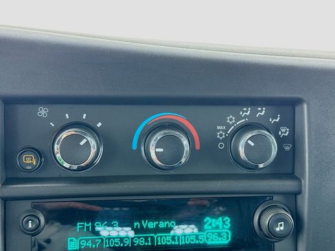 Used 2024 Chevrolet Express 2500 Work Van Cargo w/ Driver Convenience Package image 11