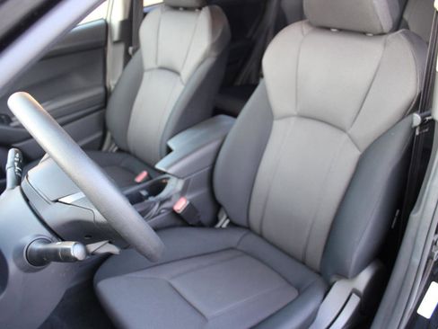 Used 2023 Subaru Crosstrek 2.0i AWD/4WD image 18