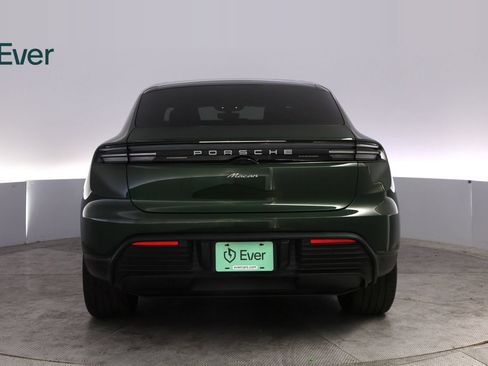 Used 2025 Porsche Macan Electric RWD image 15
