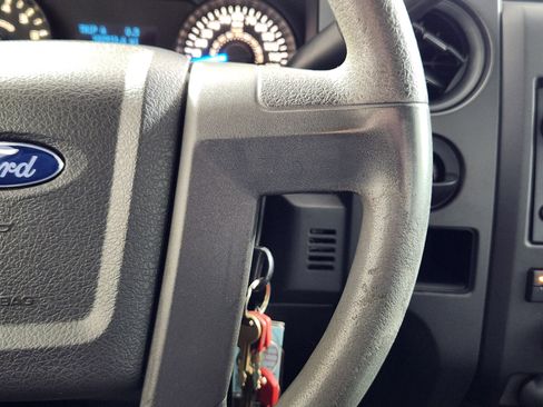 Used 2014 Ford F150 XL image 21