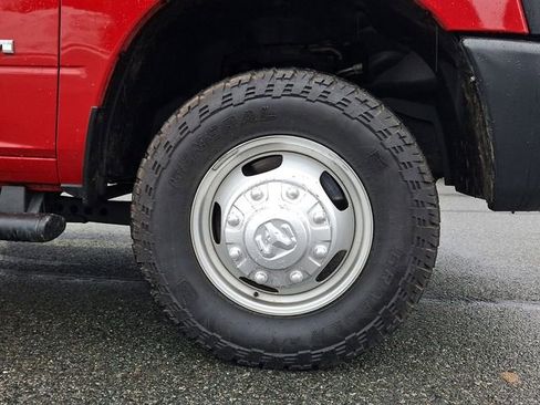 Used 2022 RAM 3500 Tradesman image 10