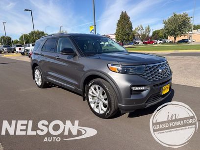 Used 2024 Ford Explorer Platinum w/ Technology Package