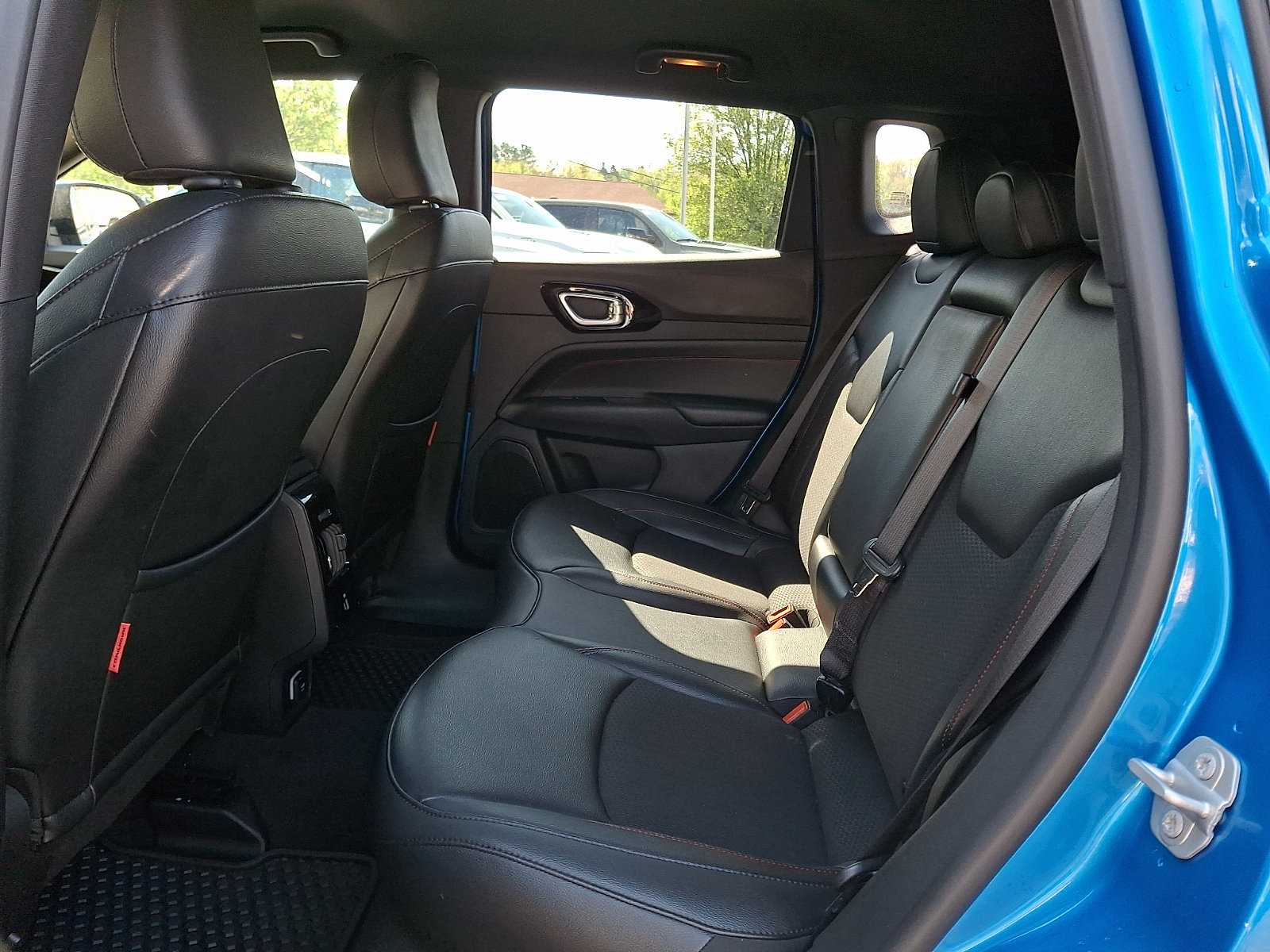 Certified 2024 Jeep Compass Trailhawk w/ Trailhawk Convenience Group AWD/4WD image 10