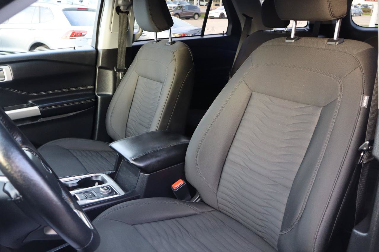 Used 2021 Ford Explorer XLT AWD/4WD image 10