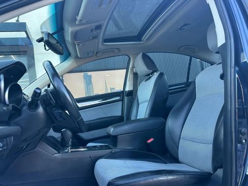 Used 2018 Subaru Legacy 2.5i Sport w/ Popular Package #2B image 9