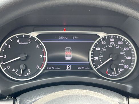 Used 2025 Nissan Sentra SV FWD image 21