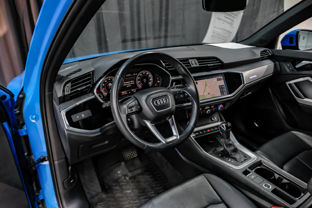 Used 2020 Audi Q3 2.0T Prestige AWD/4WD image 3