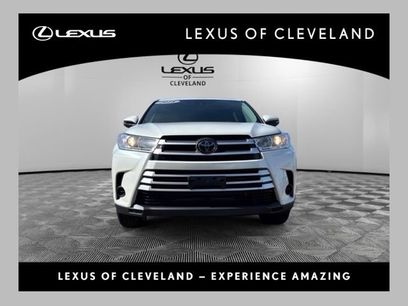 Used 2018 Toyota Highlander LE